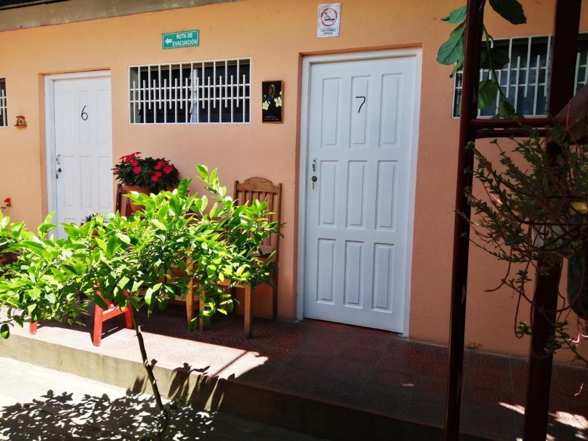 Hostal Mariella Esteli Exterior photo